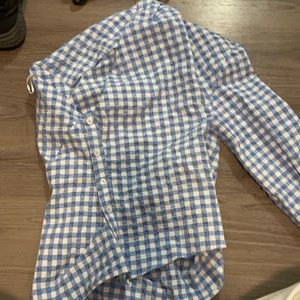 It is a one shoulder chemise. Thick material. Never worn before